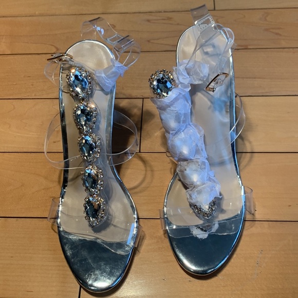 Stilettos Clear Ankle Strap Heels Crystal Embellished Women’s Size 9 - Picture 14 of 16